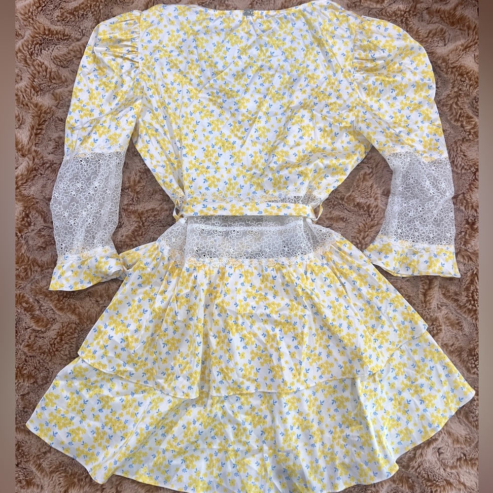 For love & Lemons Daffodil Robe Dress x VS - Picture 8 of 10
